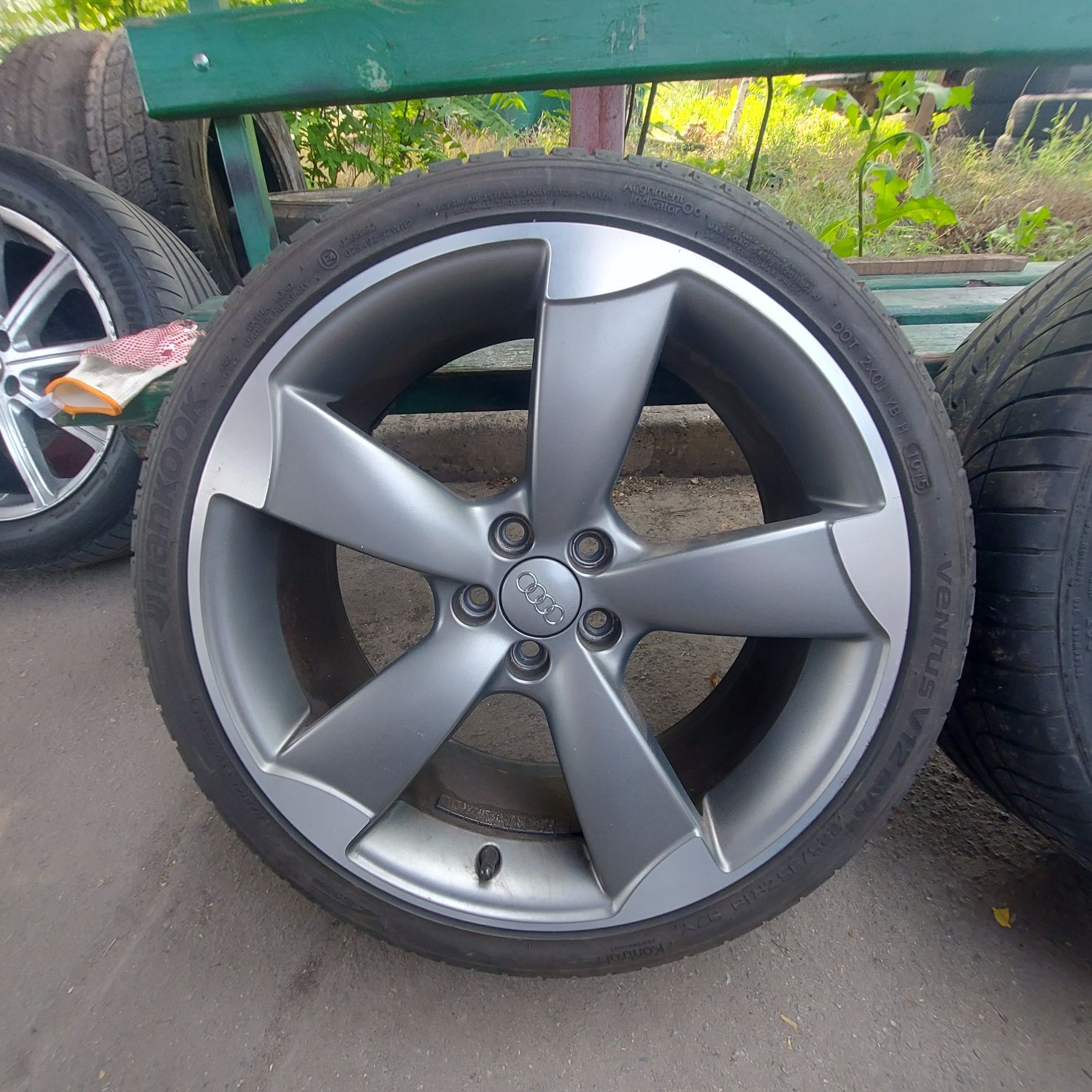 Диски R18  Skoda Volkswagen Audi Rotor original резина 225/35/18.разб.