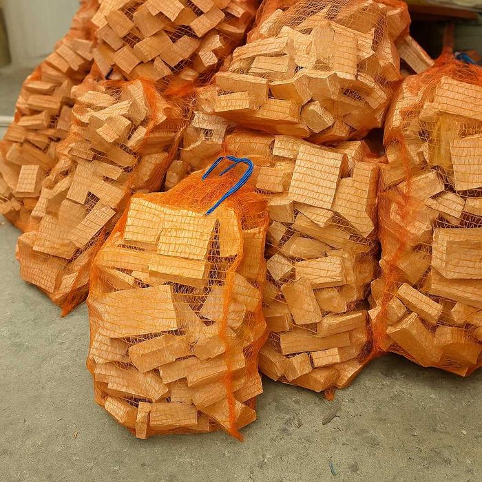 Drewno rozpałkowe świerkowe – worki 50x80 Jeleśnia