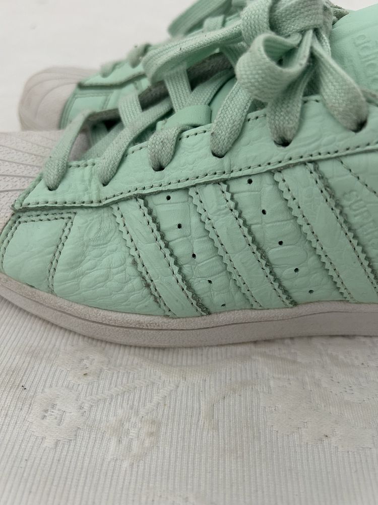 Adidas superstar menta 36