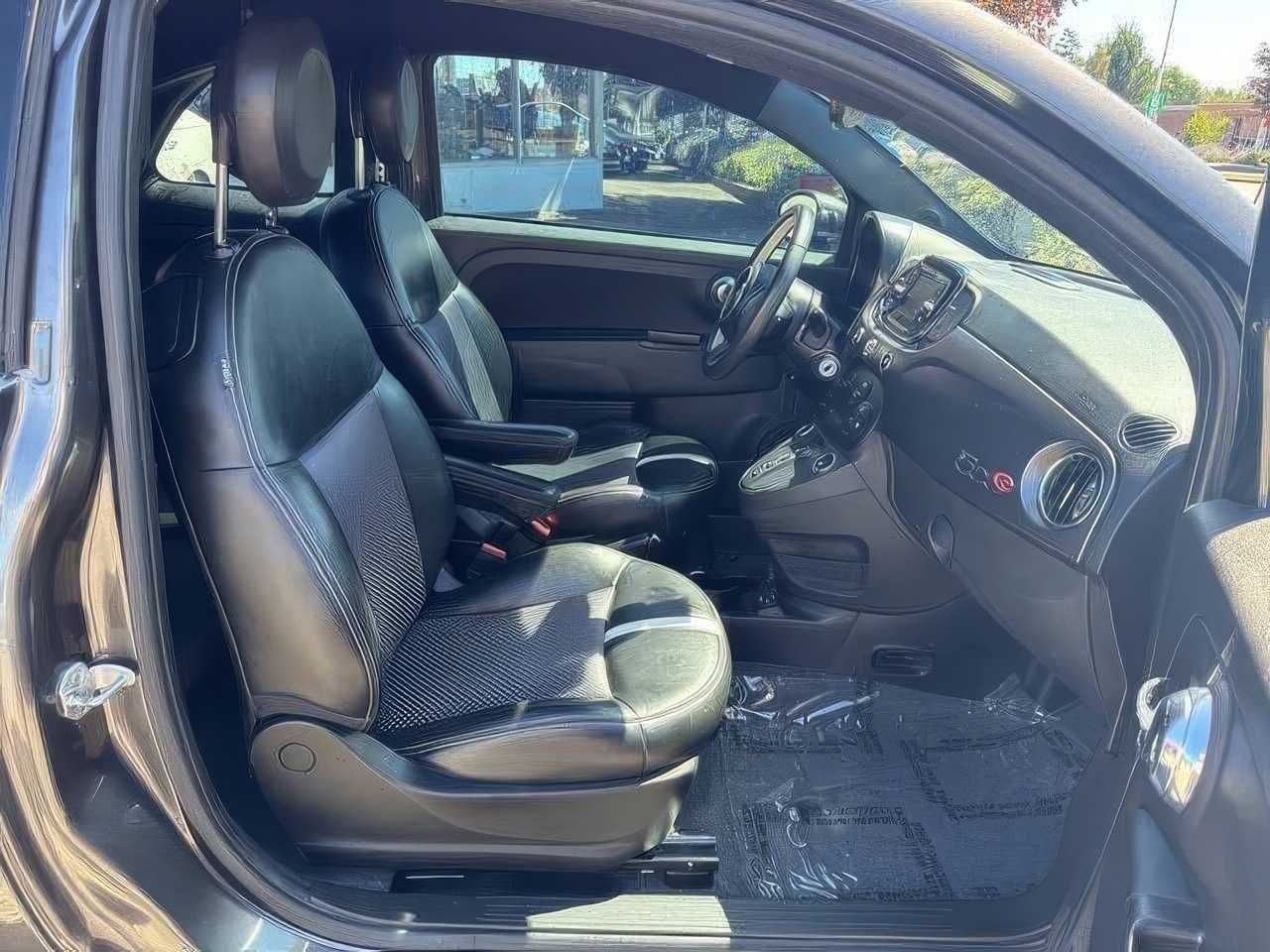 2017 FIAT    500e