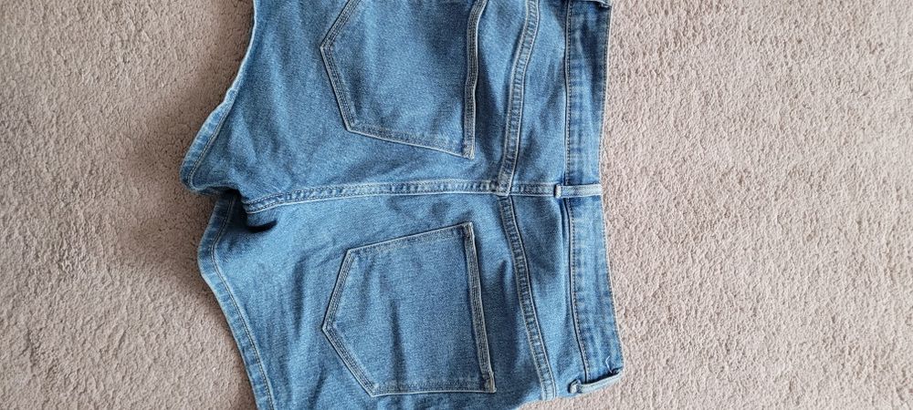 Jeansowe spodenki 36/38 h&m