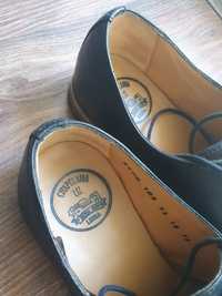 Sapatos em pele vintage