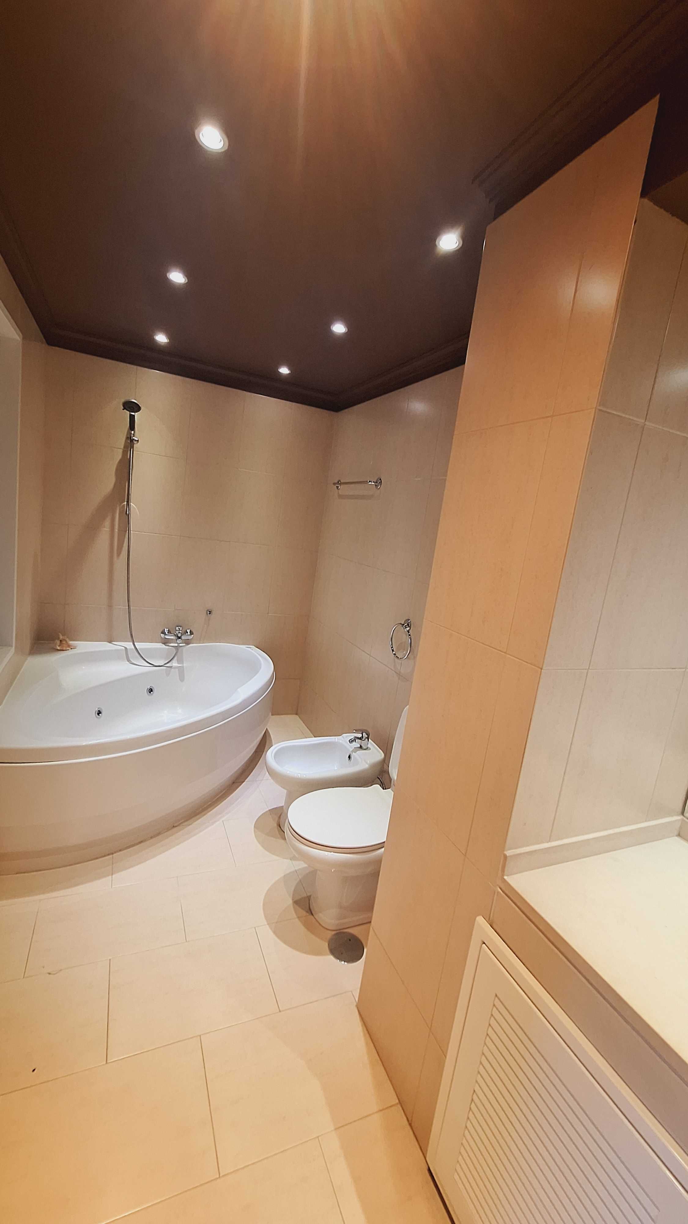 Penthouse T2+2(com janela) Renovado em Águas-Santas