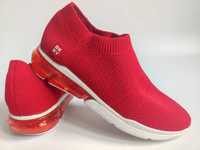 - DKNY Penn-Slip On Sneak  - Sneakersy r. 37B