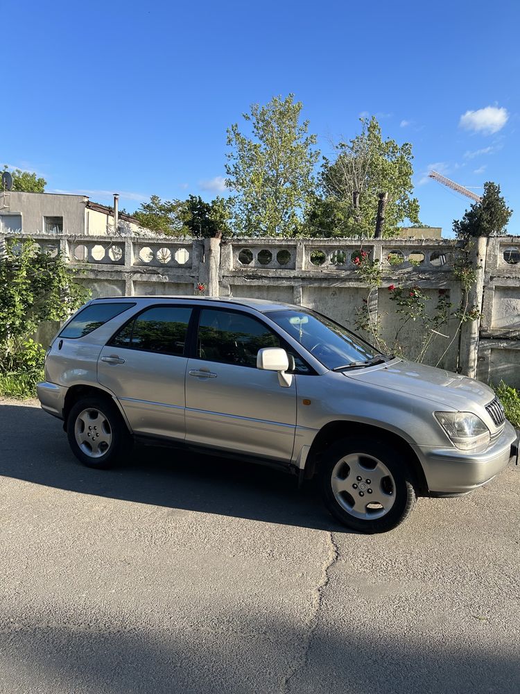 Lexus RX 300 2000р
