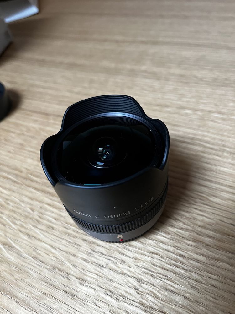 Obiektyw Panasonic 8mm f 3.5 mocowanie mikro 4/3
