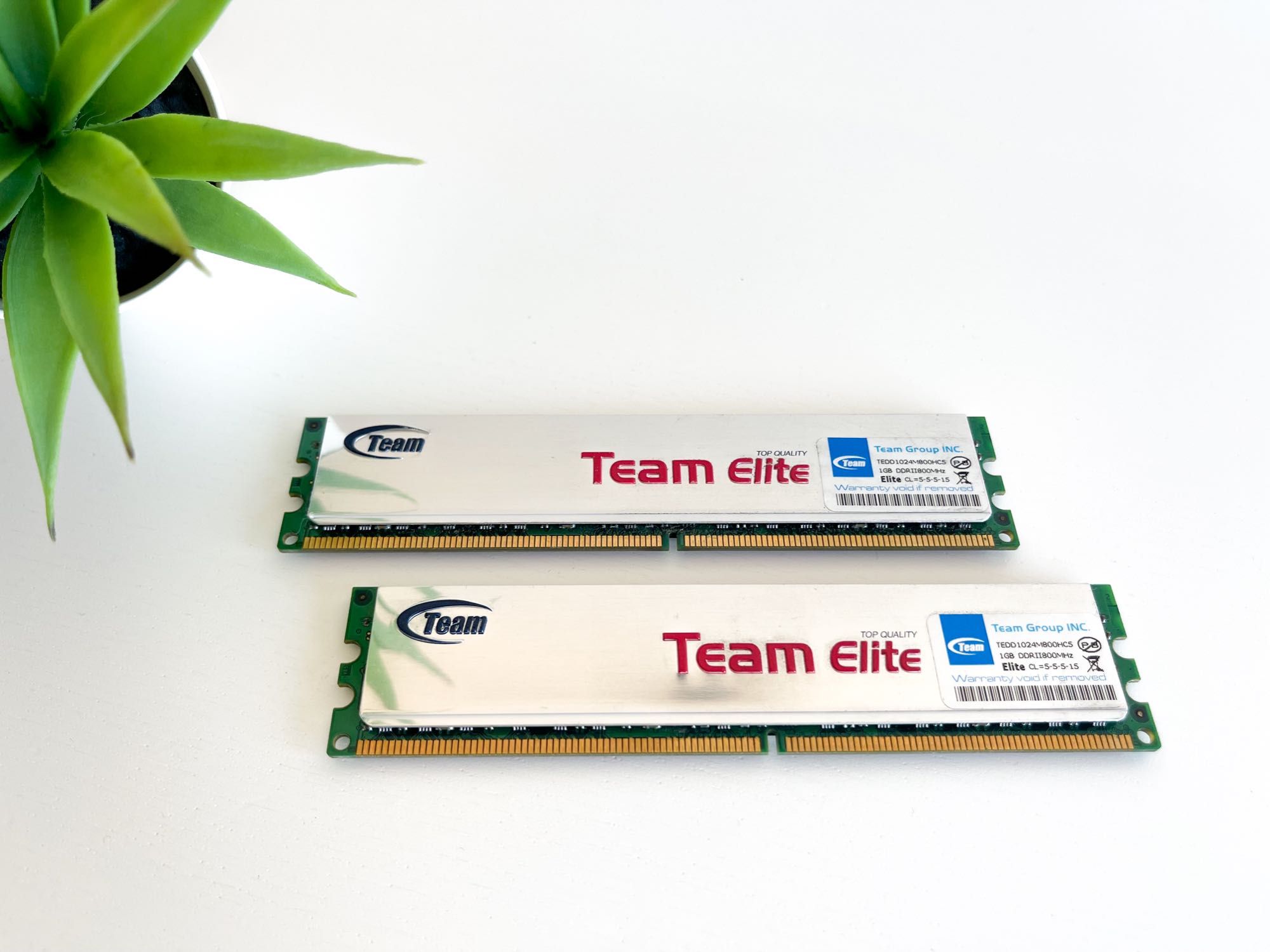Memórias 1GB DDR2 800mhz - Team Elite