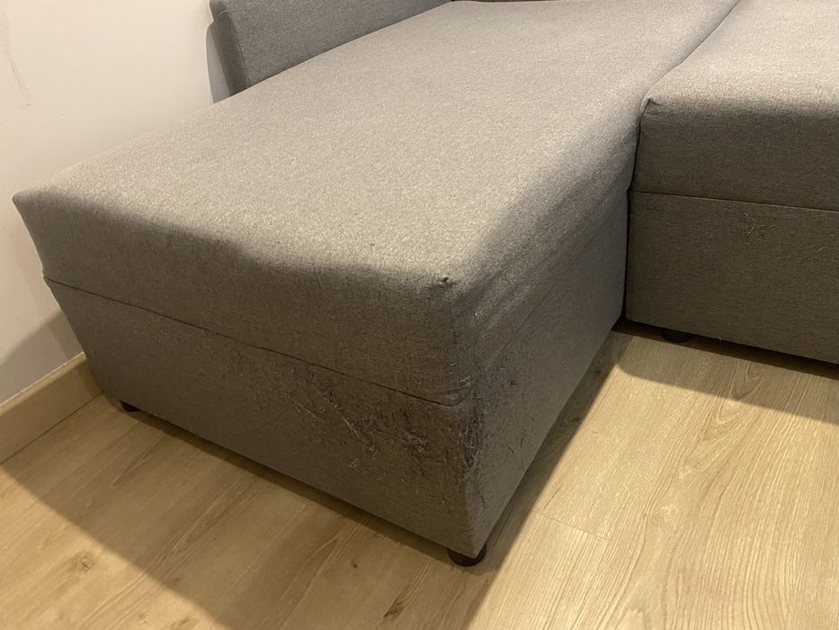 naroznik z funkcja spania