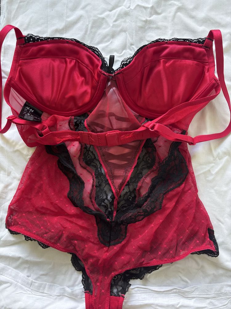 Body koronkowe z siateczką push up rozmiar S/M 38 H&M czerwone czarne
