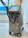 Laser do depilacji laserowej MOTUS AX