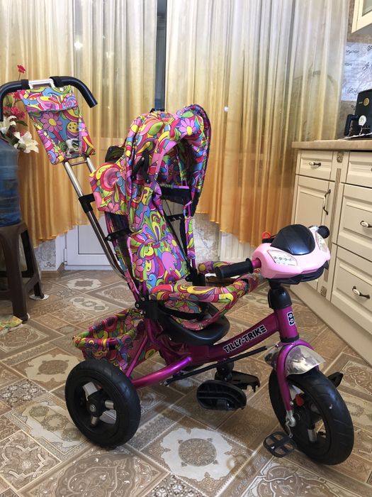 Продам дитячий 3-х колісний велосипед Tilly