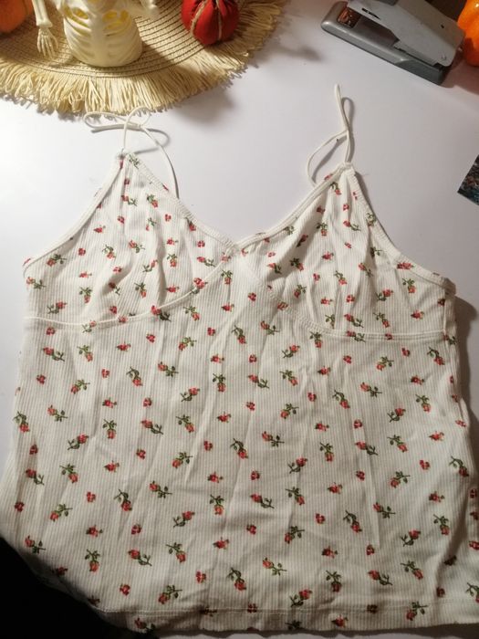 Отдам вещи, каждая по 30 грн, б/у и новые, город ИЗМАИЛ