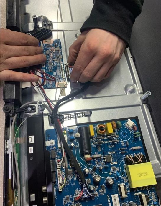 Якісний ремонт телевізорів Налаштування Smart TV Приватний майстер
Нал