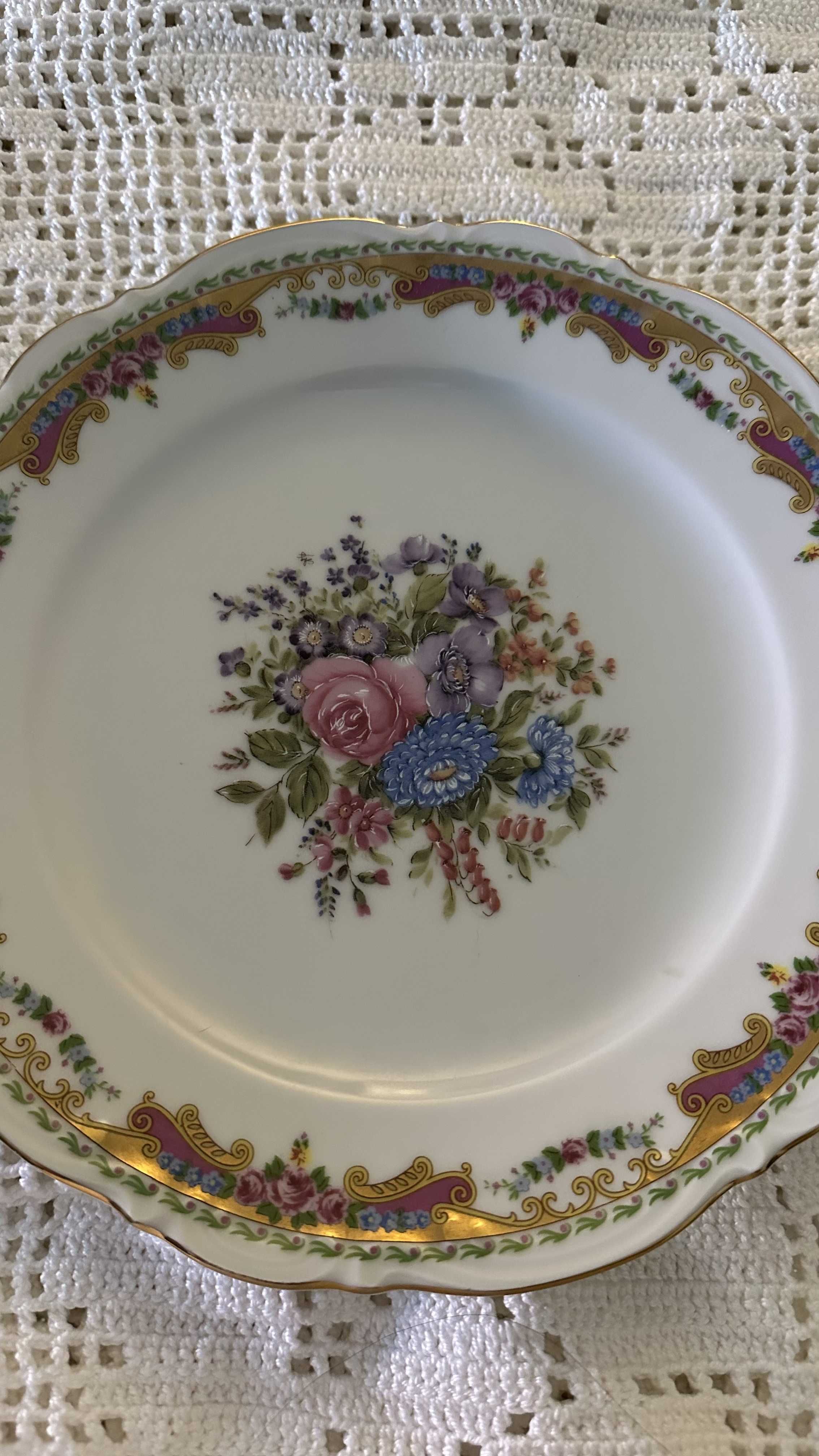Prato decorativo em porcelana francesa – T. Limoges (vintage)