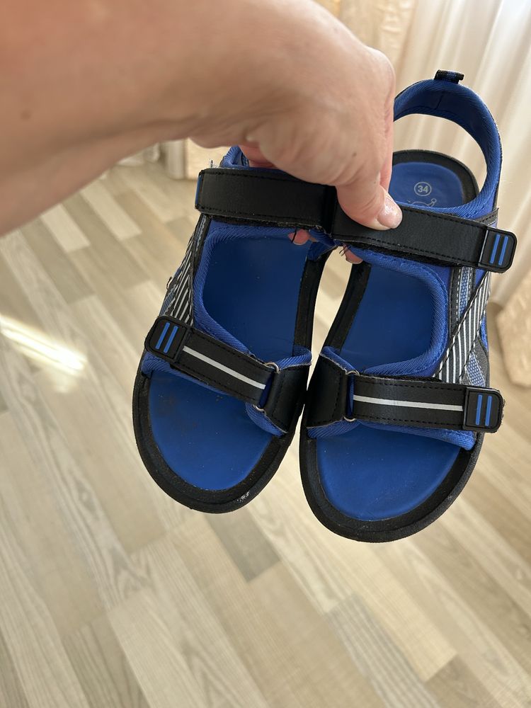 Сандалі для хлопчика