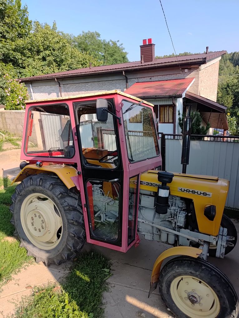 Ursus 330M 1990r  oryginał- stan idealny- mało używany.
