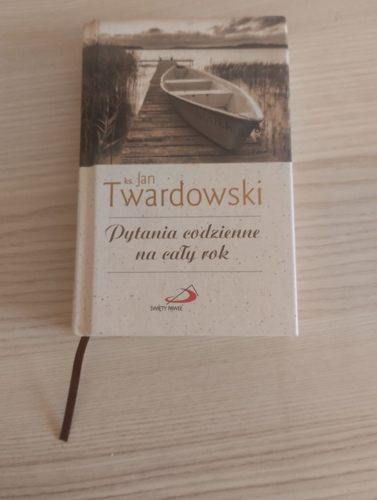 KS. Jan Twardowski Pytania codzienne na cały rok