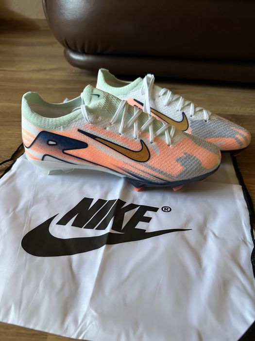 Футбольні бутси Nike Zoom Mercurial Vapor 16 Elite FG