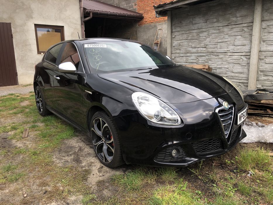 ALFA ROMEO Giulietta 2.0 JTD 170km Maska Drzwi Błotni Zderzak LAK. 805
