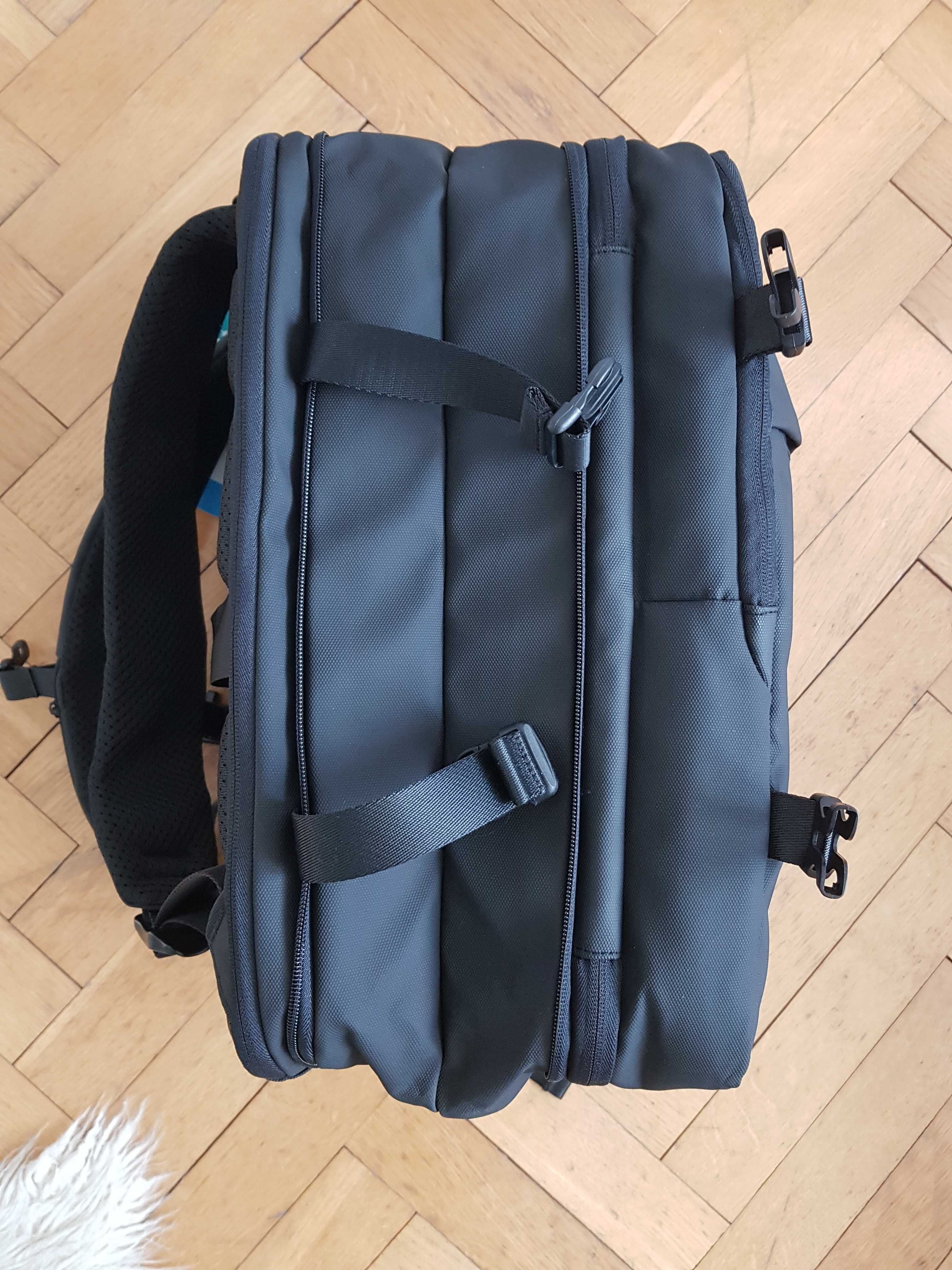Plecak na laptopa 15,6 torba usb powiekszajacy nowy 22 lub 38L