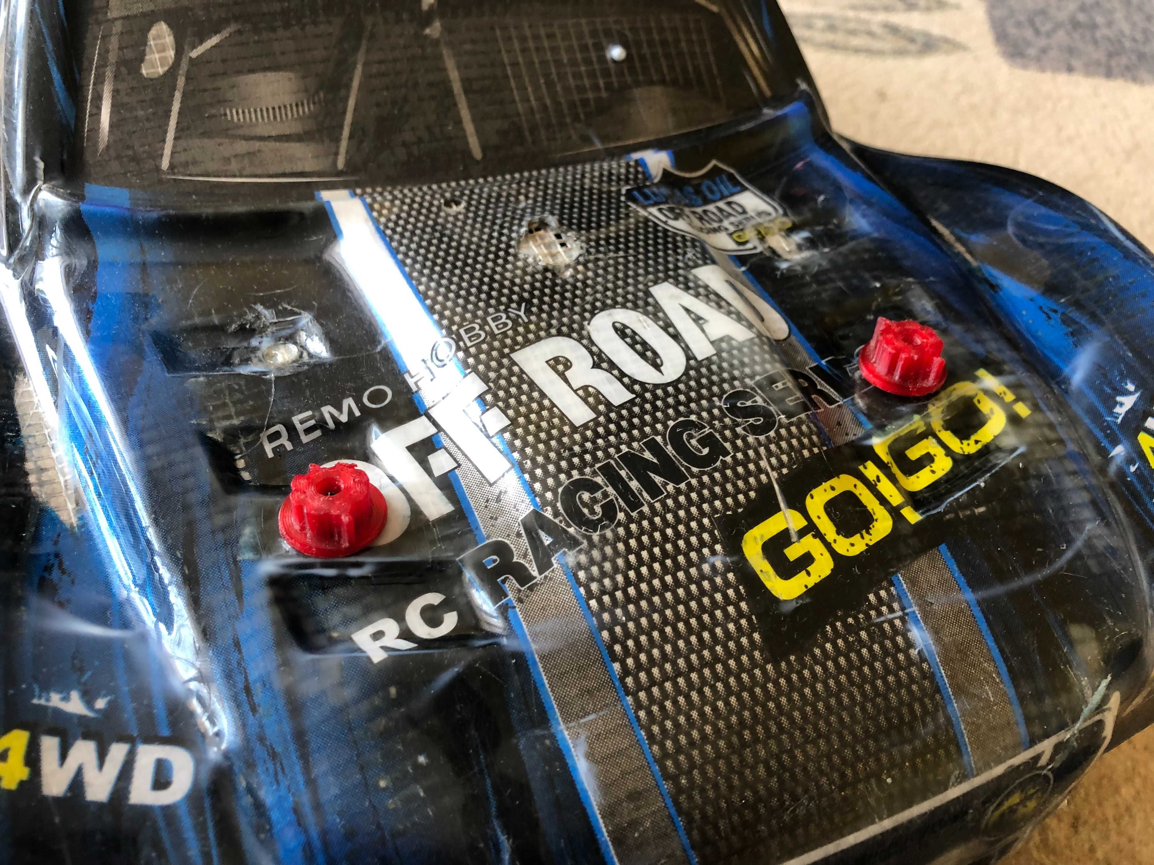PRO-LINE Nakrętki / blokady mocowań karoserii RC 6070-02