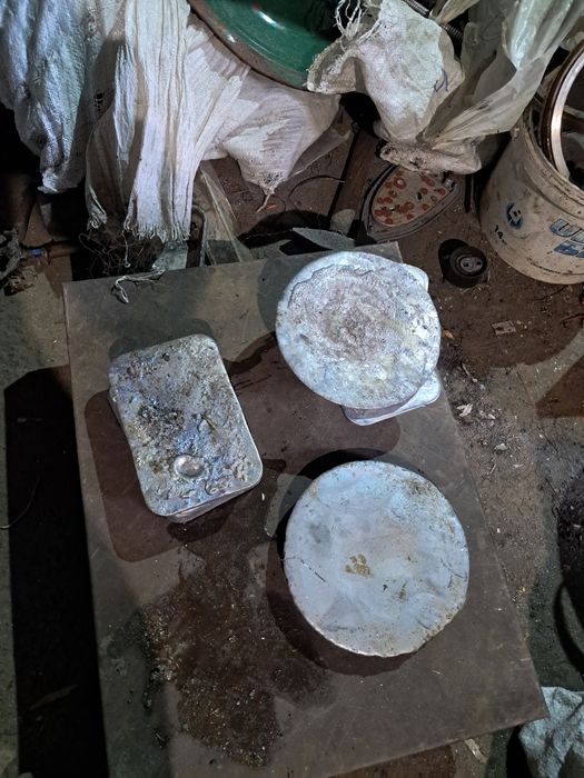 Свинець переплавлений