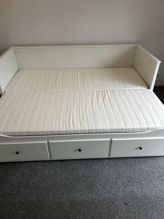 Lóżko Ikea Hemnes rozkładane Rezerwacja