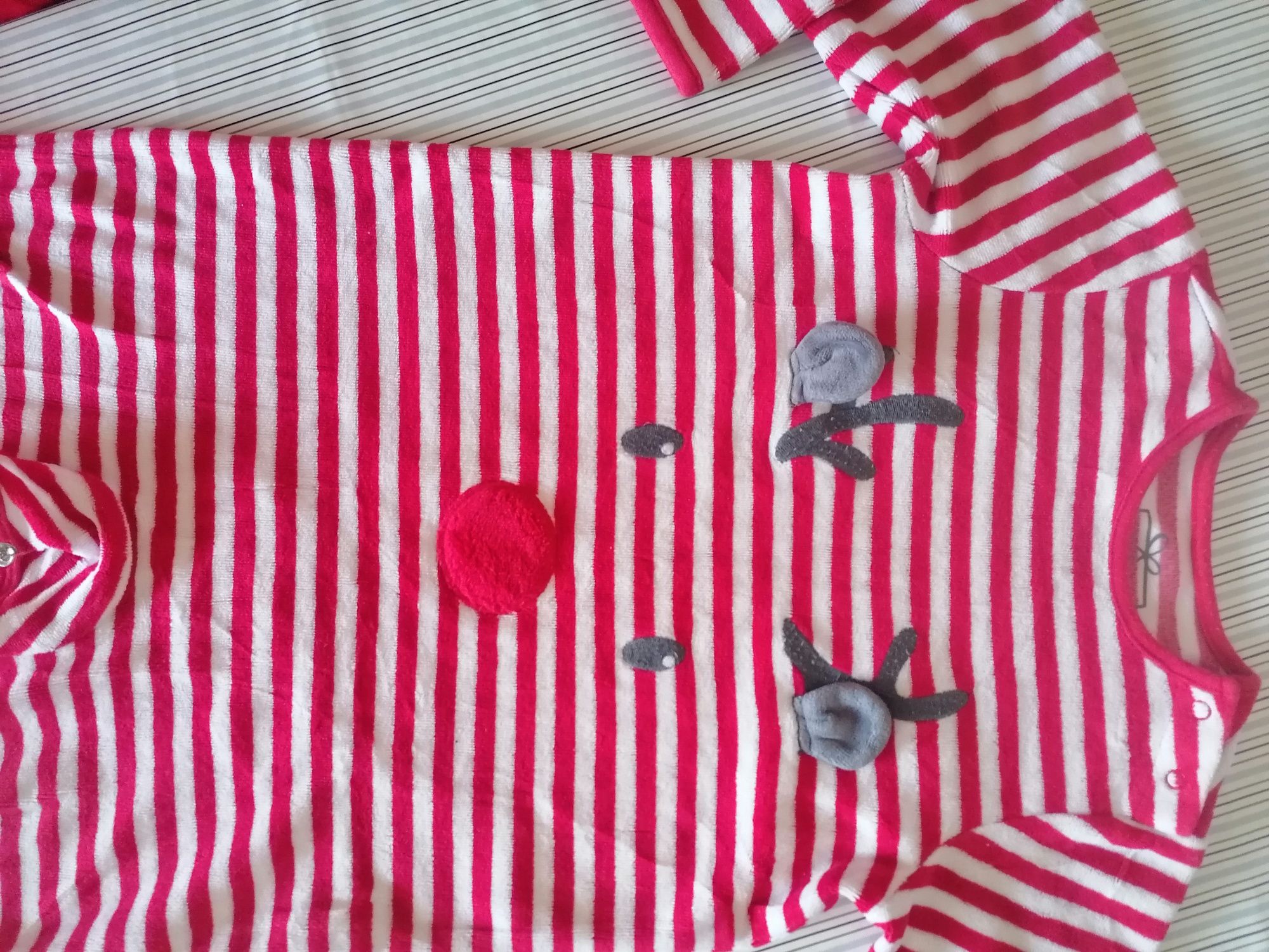 Pijama inteiro 12-18 meses C&A