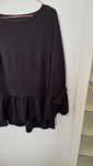 Blusa preta com laços