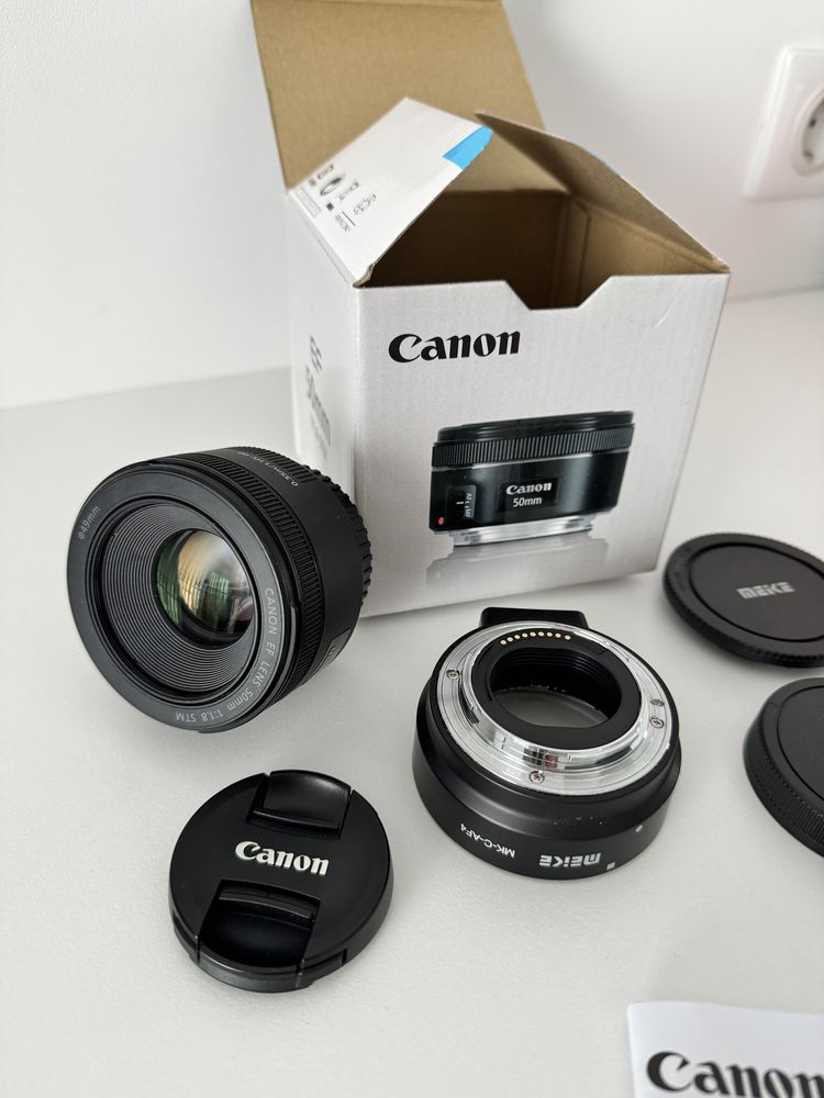 Canon EOS M50 + два обʼєктиви