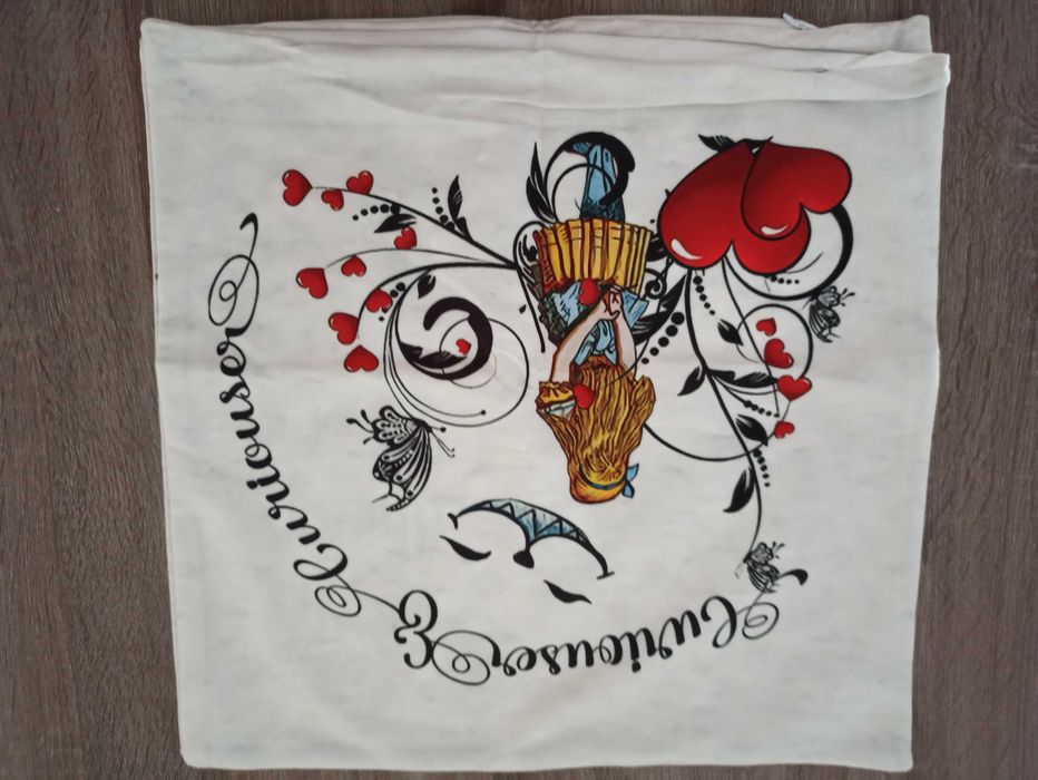 Fronhas almofada Alice no pais das Maravilhas infantil