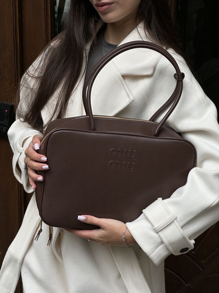 Сумка Miu Miu Beau Top-Handle шкіра | шоколадна | золота фурнітура
