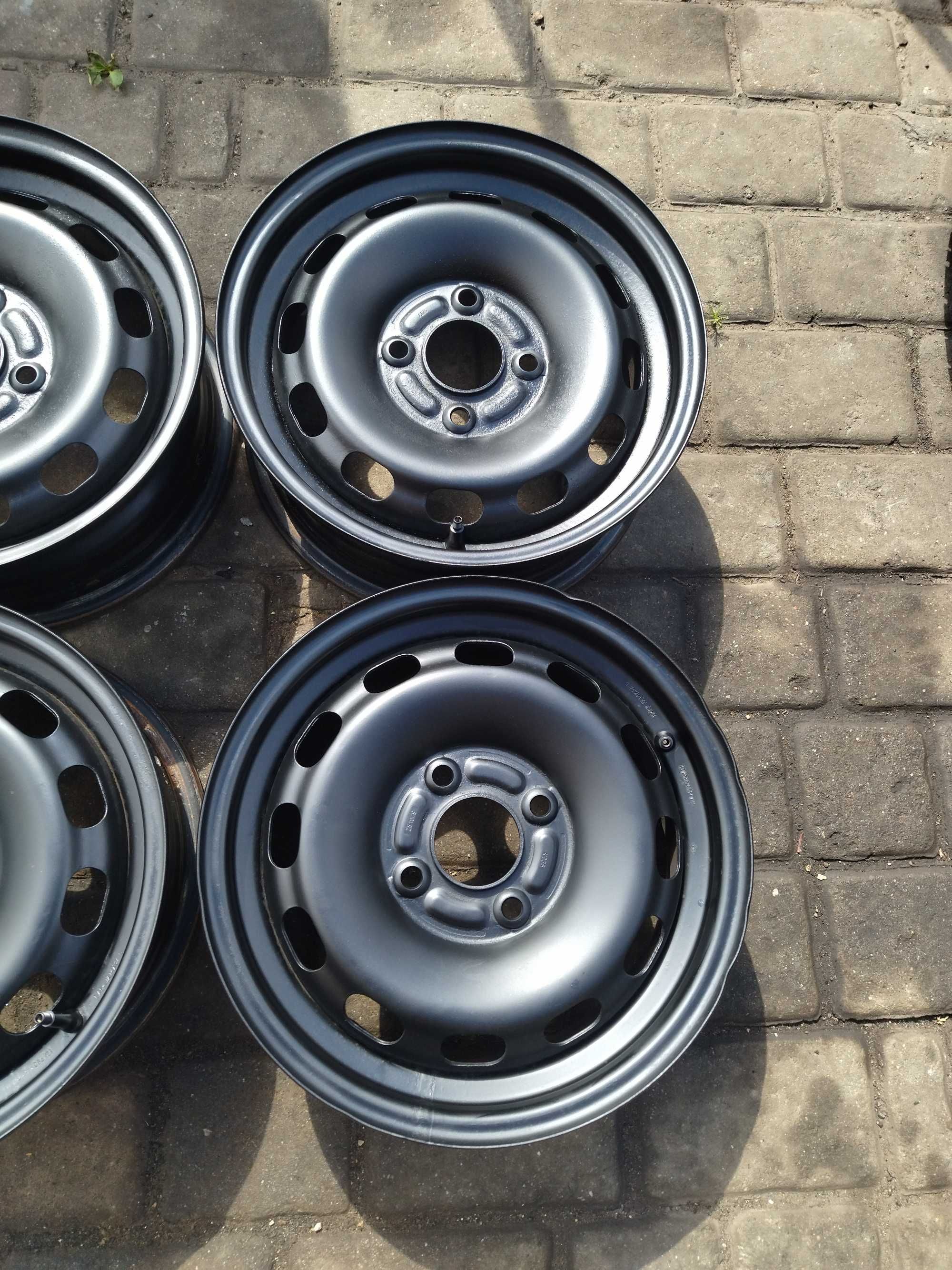 Felgi stalowe Ford Fiesta 5,5Jx14 ET37,5 4x108x63,3