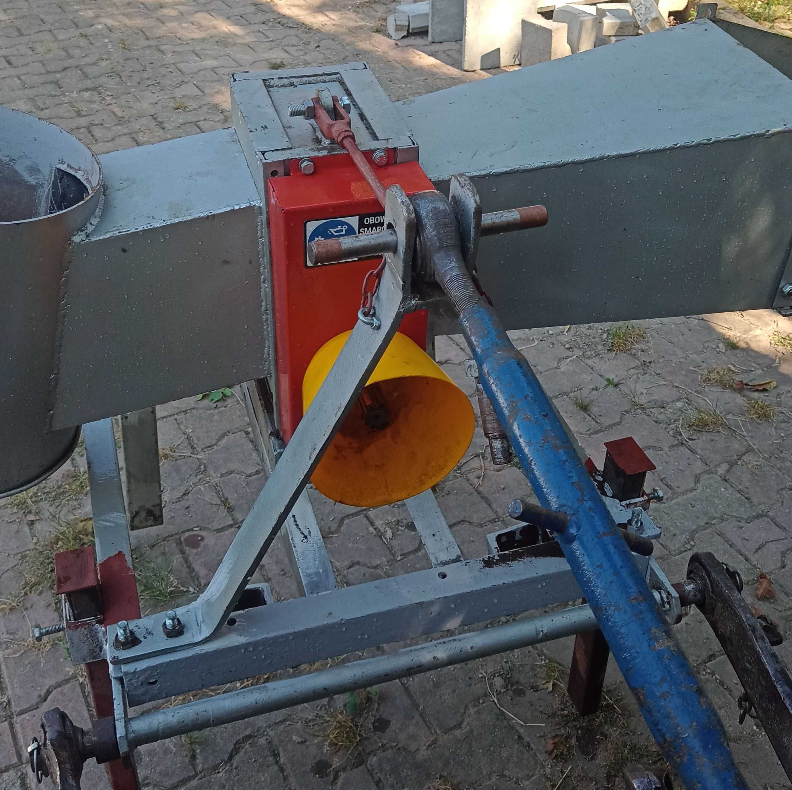 Rębak do gałęzi, mechanizm tnący Remet CNC R-60