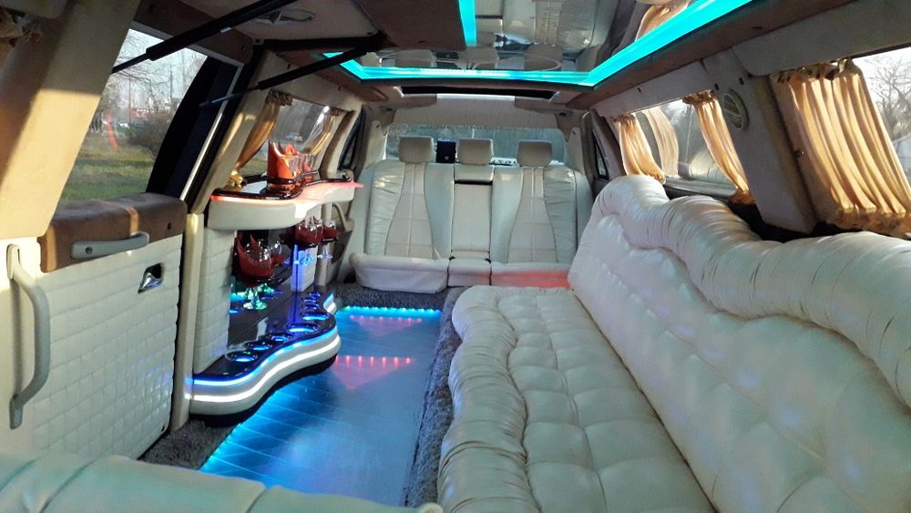 Лимузины и легковые авто в Запорожье