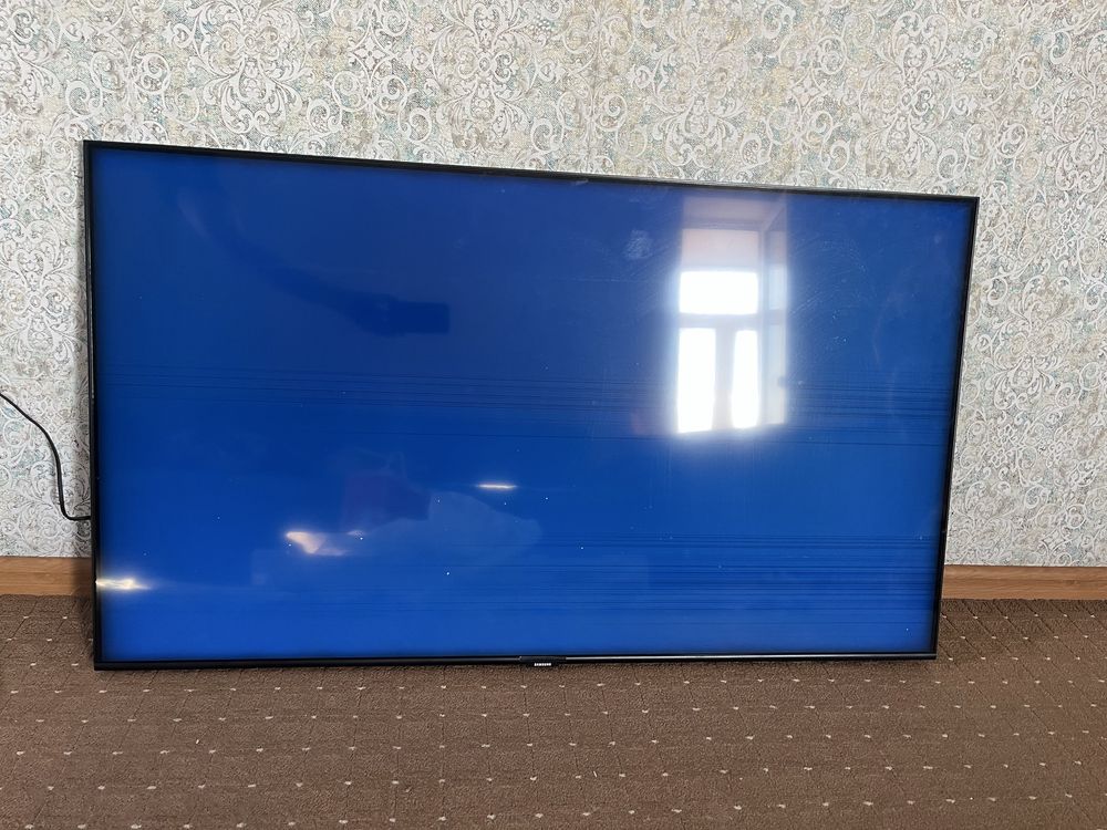 Телевізор SAMSUNG 50’ 4K QE50Q60TAU