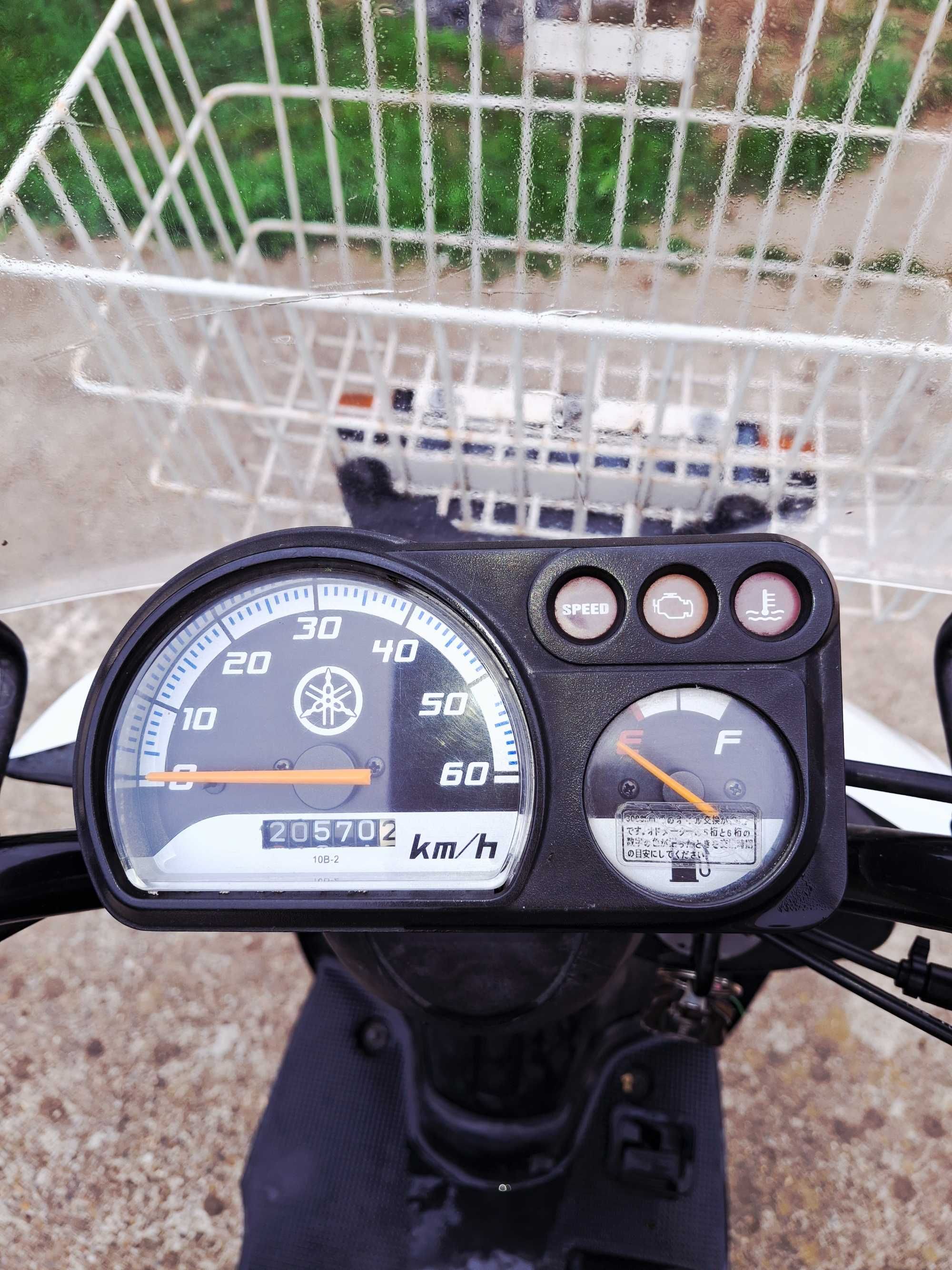 Скутер Yamaha Gear 4t. інжекторний 2012 р. у доброму стані.