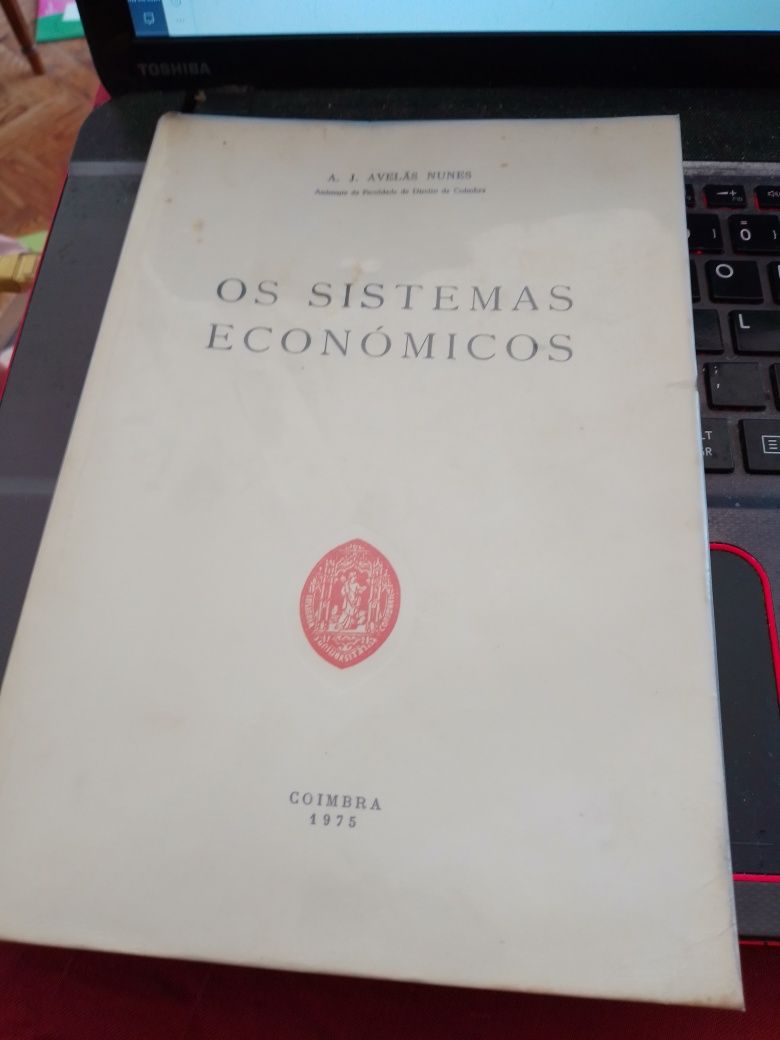Mercator XXI-Marketing-10E-Stragetor-Estrategia-D.Quixote-2e-7EDesde2E