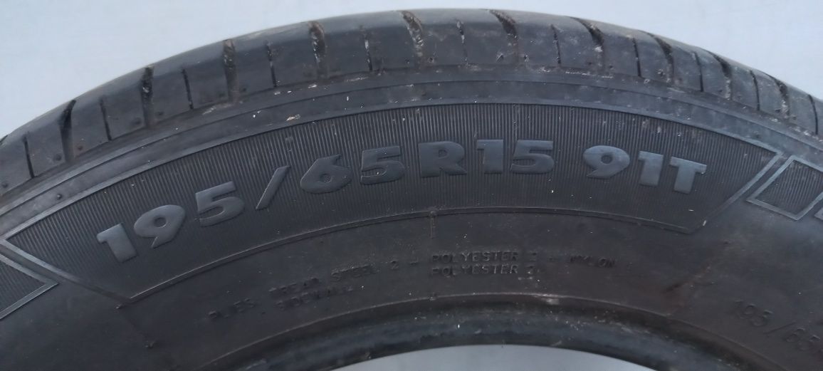 Літня гума 195/65 R15 Champiro VP1