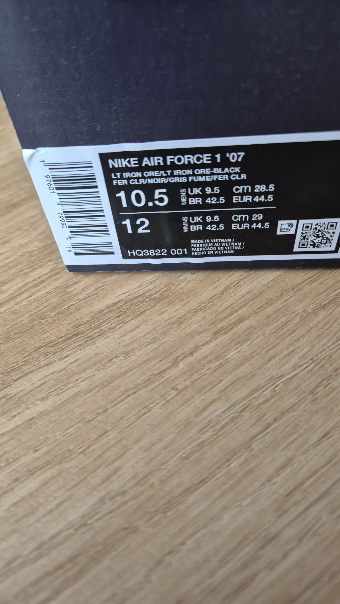 Nowe buty Nike Air Force 1 '07  rozmiar 44,5