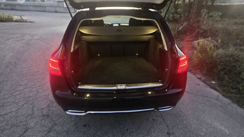 Mercedes-Benz C220