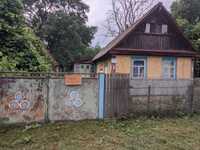 Продам будинок в центрі села Бежів