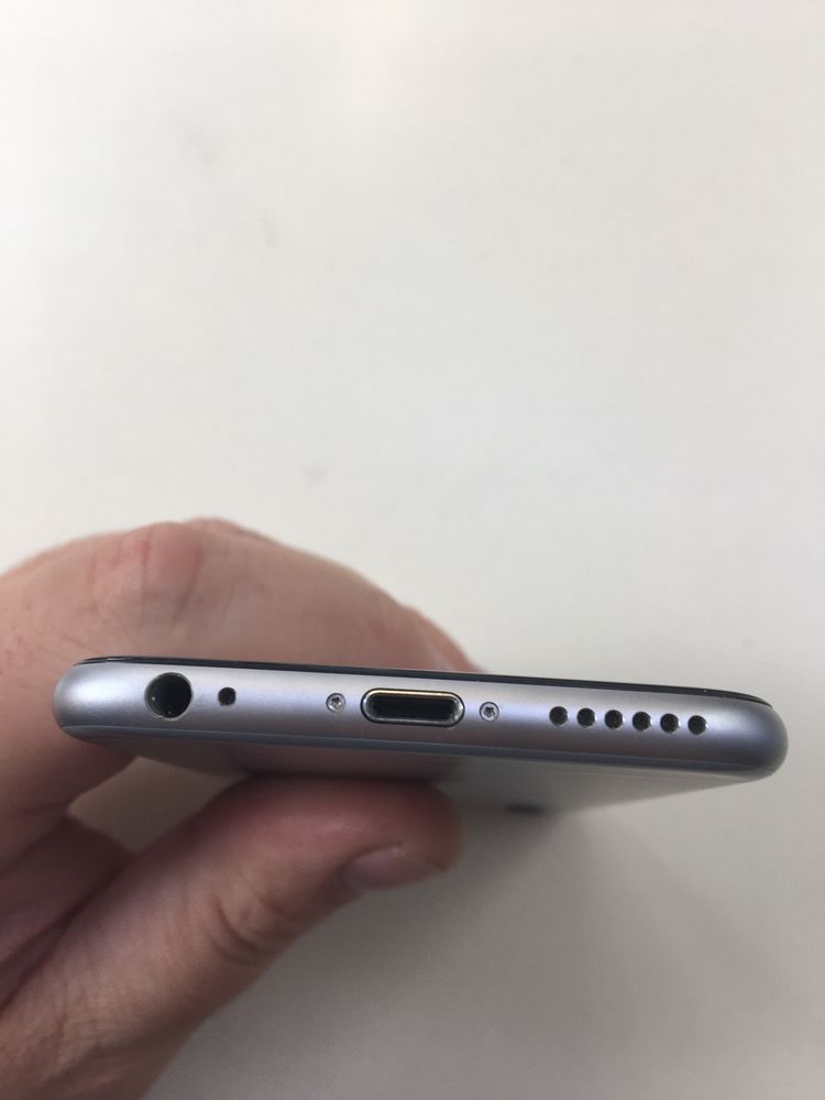 Iphone 6s 32gb в отличном состоянии