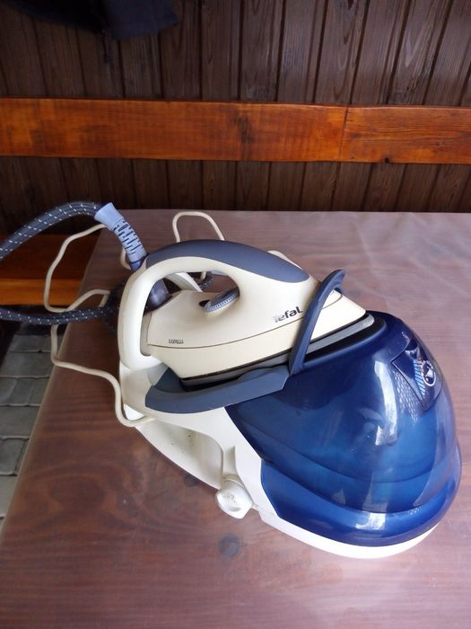 Праска з парогенератором Tefal express