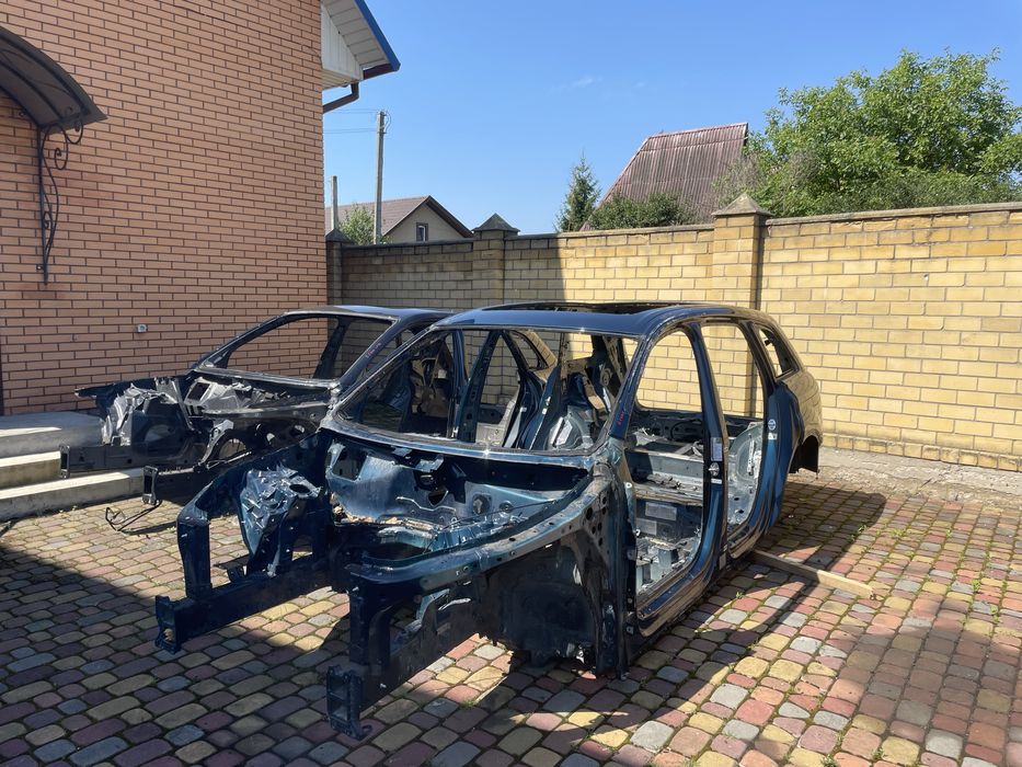 Audi Q7 4M Четверть Поріг Криша Крила Ланжерон Кущовні Запчастини