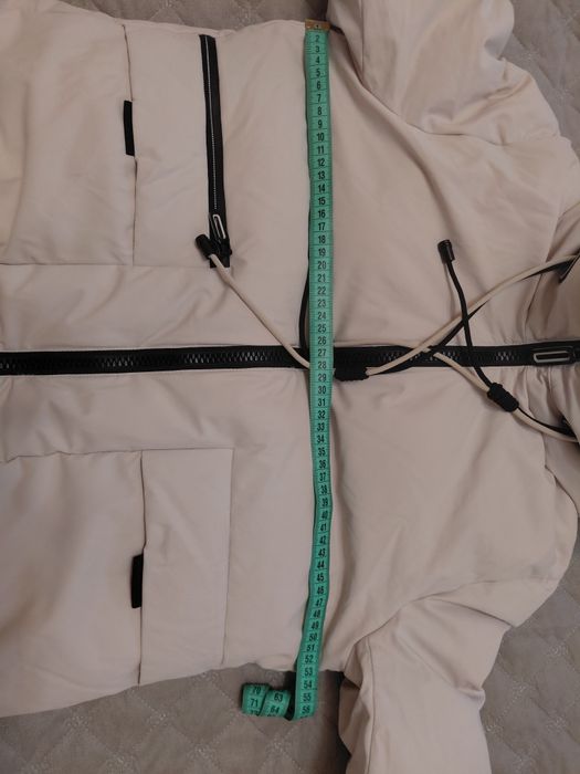 Зимове пальто на дівчинку