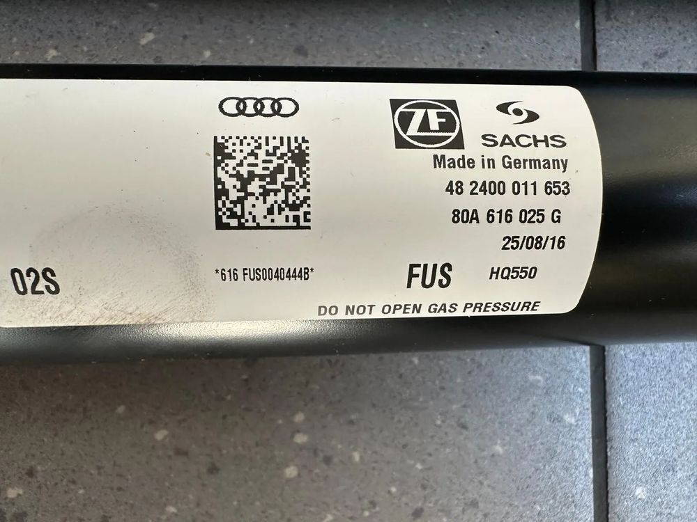 audi q5 amortyzator tyŁ prawy lewy prawy  elektrycznie regulowany 80a