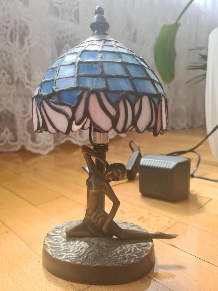 Lampka witrażowa