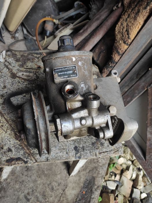 Гідропідсилювач мерседес w201 190/w124 /w123