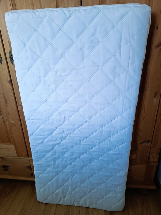 Materac do łóżeczka 70x140